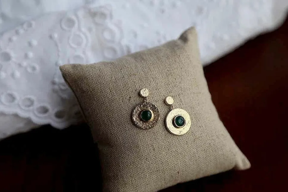 Boucles D'Oreille Canelle Rouge